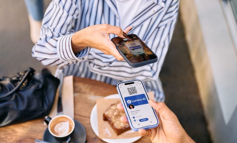 Blinq lands M to further its mission to make business cards passé Blinq lands M to further its mission to make business cards passé