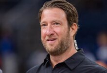 Dave Portnoy’s reaction to antisemitic sign garners praise
