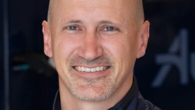 Aurora co-founder Sterling Anderson is leaving the self-driving truck startup