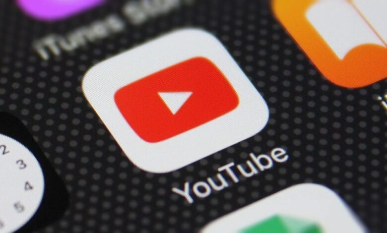 YouTube is testing a discounted two-person Premium subscription tier YouTube is testing a discounted two-person Premium subscription tier